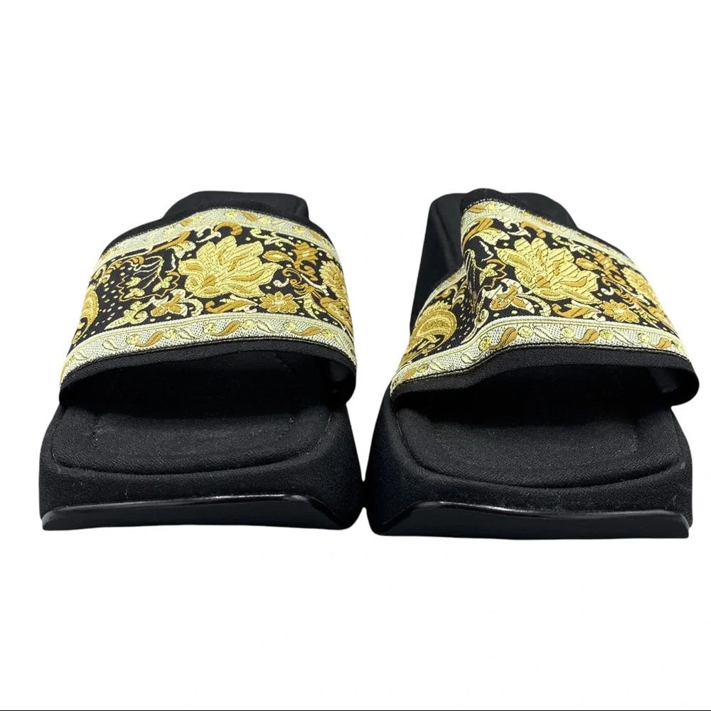 Vintage Fashion Bug Tapestry Black Square Toe Chunky Platform Slip On Sandals 9